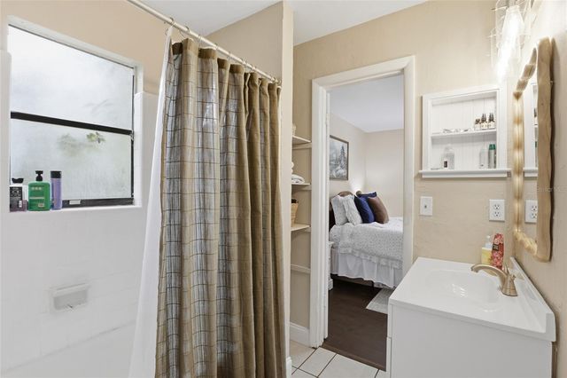 4321 NW 26TH TERRACE, Gainesville, FL 32605