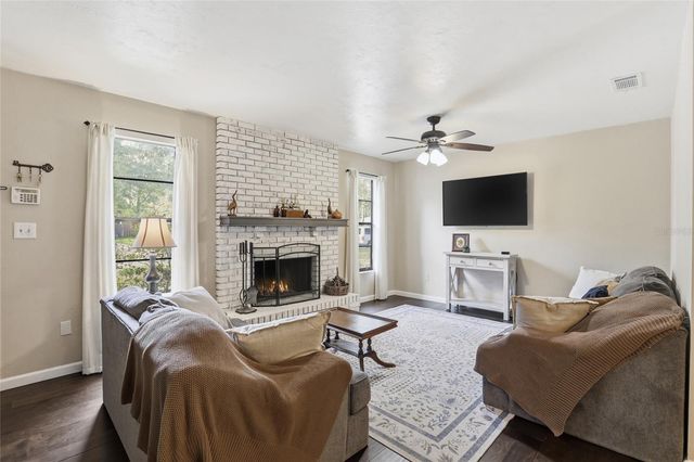 4321 NW 26TH TERRACE, Gainesville, FL 32605