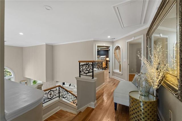 820 Glen Royal Drive, Roswell, GA 30076