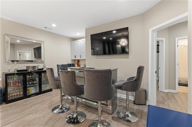 820 Glen Royal Drive, Roswell, GA 30076