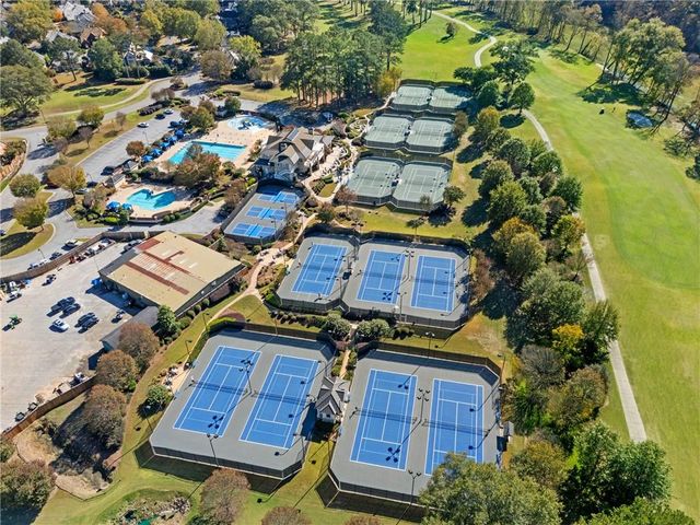 820 Glen Royal Drive, Roswell, GA 30076