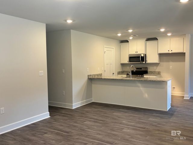 75 Summer Oaks Drive, Daphne, AL 36526