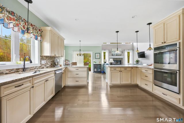 20 Lakeview Estates 20, Middlefield, CT 06455