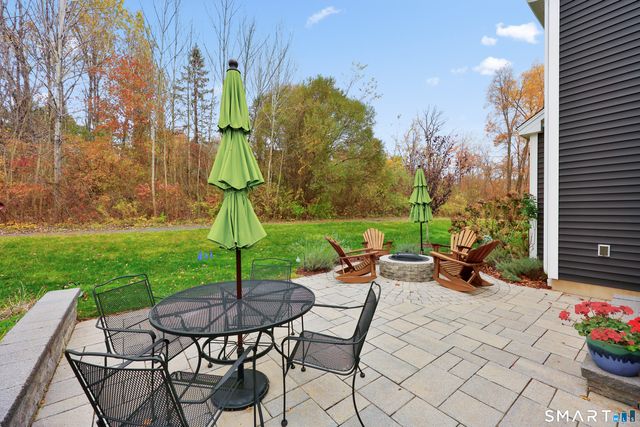 20 Lakeview Estates 20, Middlefield, CT 06455