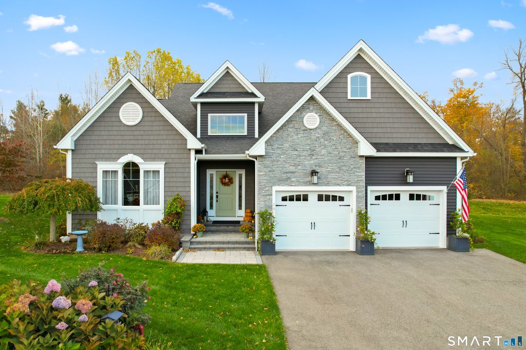 20 Lakeview Estates 20, Middlefield, CT 06455