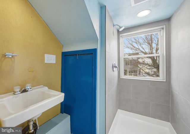 3413 YARDLEY DR, Baltimore, MD 21222