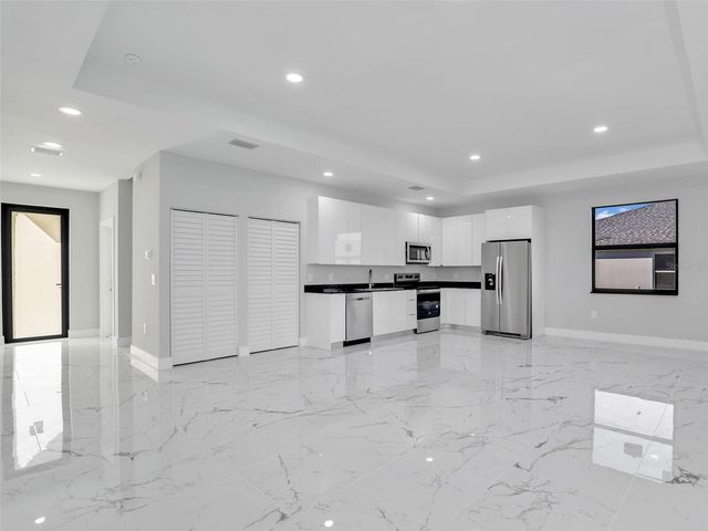 1423 NW 20TH TERRACE, Cape Coral, FL 33993