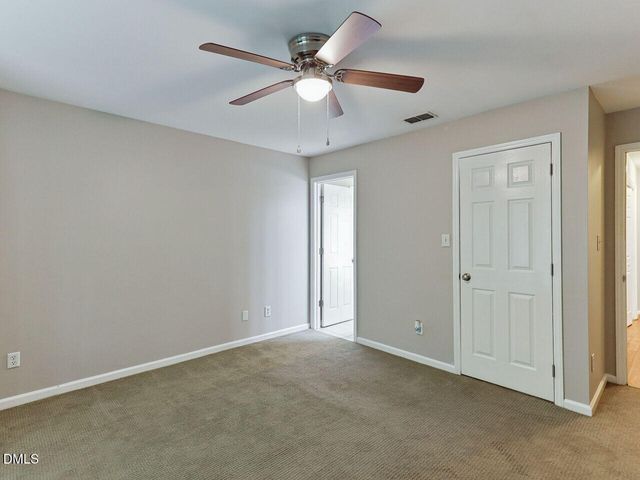 117 Abingdon Court, Cary, NC 27513