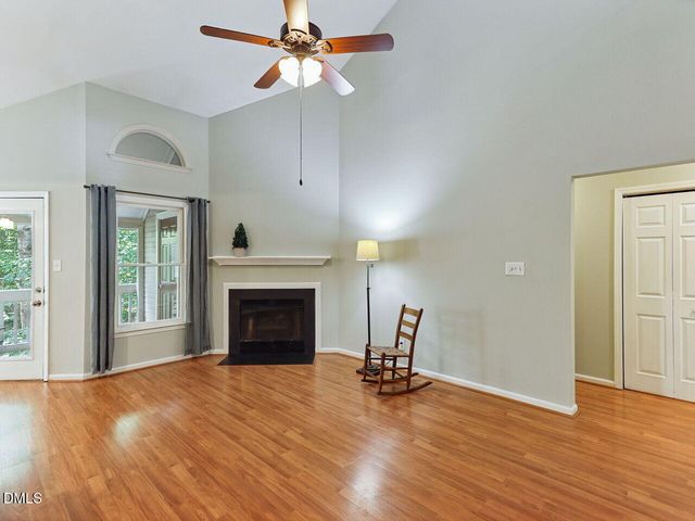 117 Abingdon Court, Cary, NC 27513