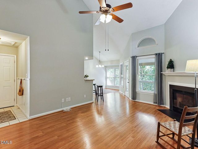 117 Abingdon Court, Cary, NC 27513