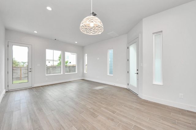 3015 Pelon Cay Drive, Houston, TX 77047