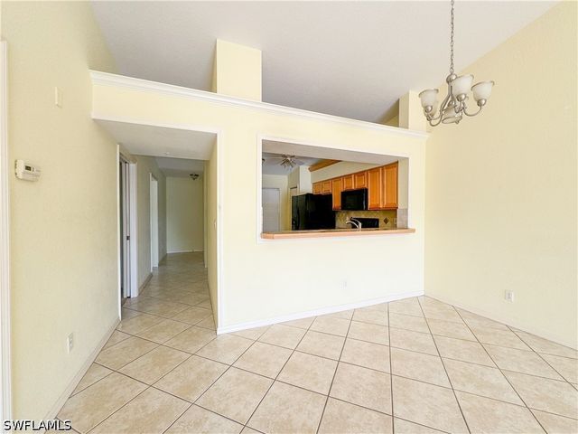 3250 Cypress Glen WAY 424, Naples, FL 34109