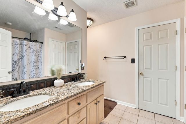528 Belcher Home Place, Boiling Springs, SC 29316