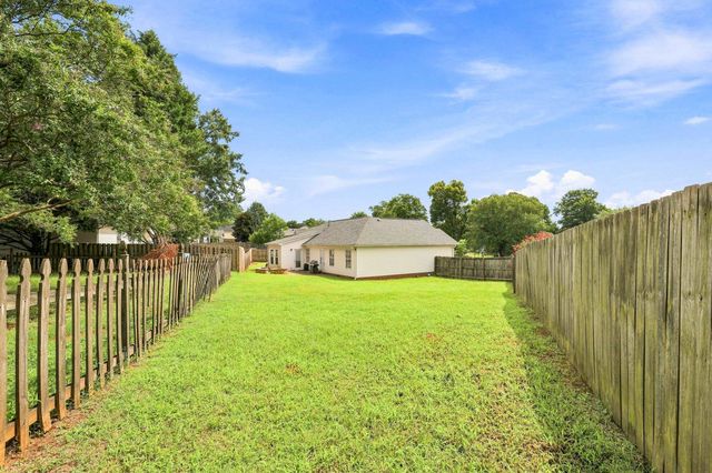 528 Belcher Home Place, Boiling Springs, SC 29316