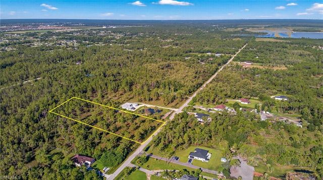 2874 52nd AVE NE, Naples, FL 34120