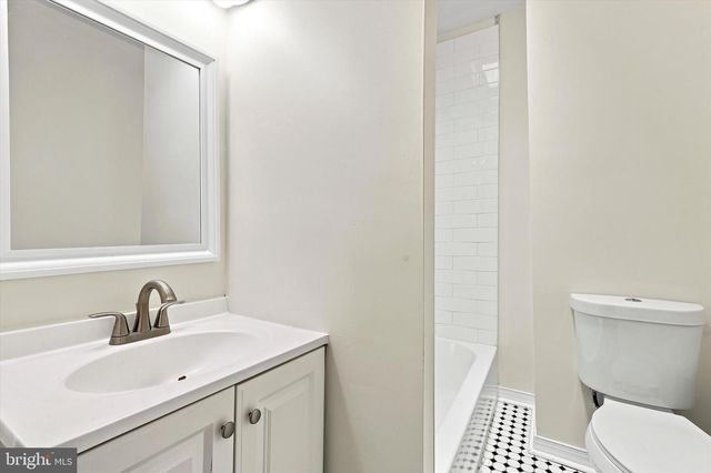 231 W SHELDON ST, Philadelphia, PA 19120