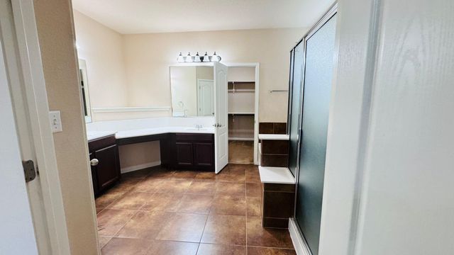 4416 Pasada LN, Round Rock, TX 78681