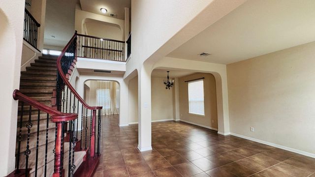 4416 Pasada LN, Round Rock, TX 78681