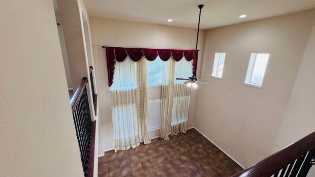4416 Pasada LN, Round Rock, TX 78681