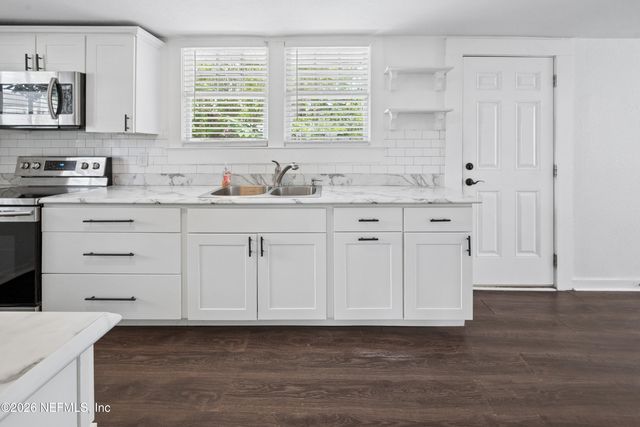 511 E WASHINGTON Street, Starke, FL 32091