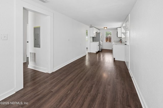511 E WASHINGTON Street, Starke, FL 32091