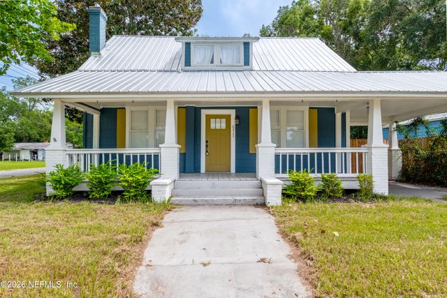 511 E WASHINGTON Street, Starke, FL 32091