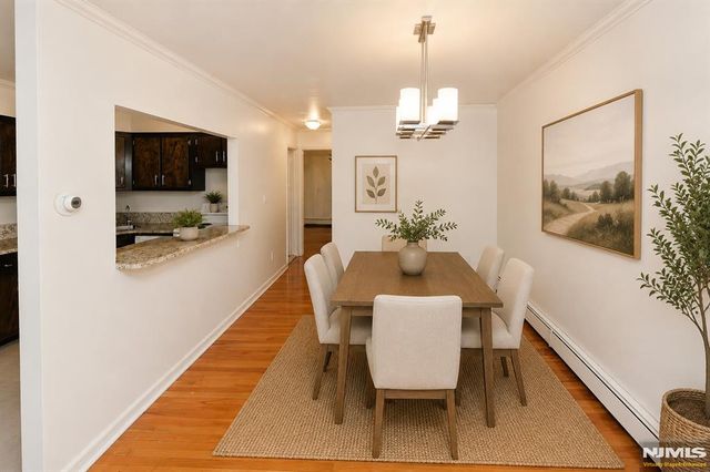 729 10th Street 2F, Secaucus, NJ 07094