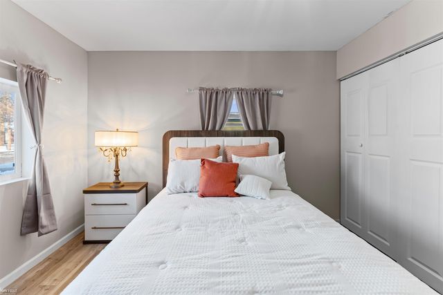 802 Mckeighan Avenue, Flint, MI 48507