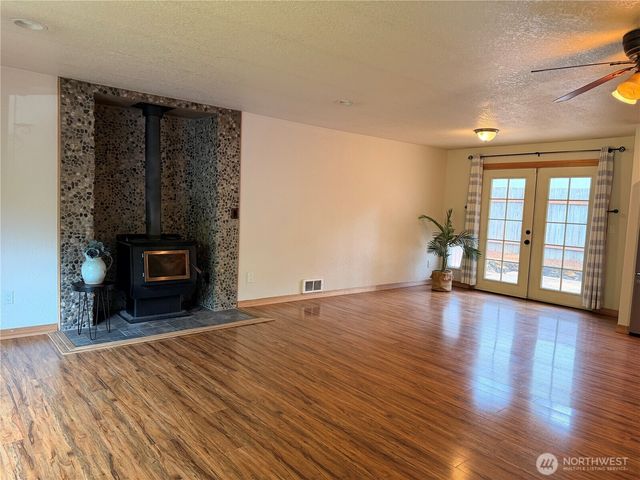 3546 longhorn, Bremerton, WA 98312
