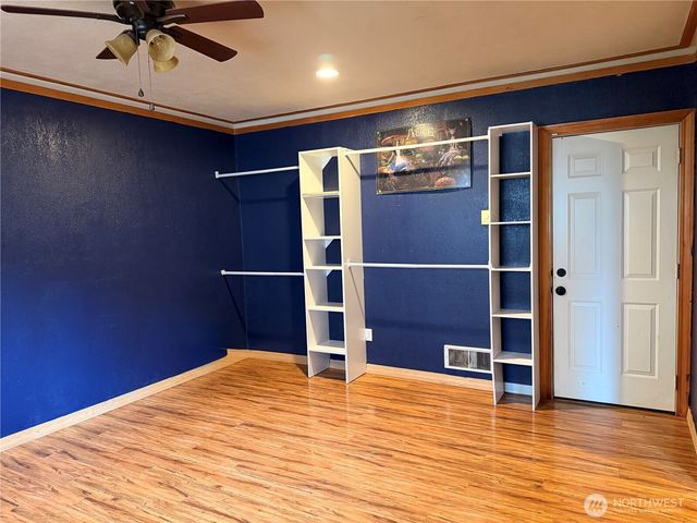 3546 longhorn, Bremerton, WA 98312