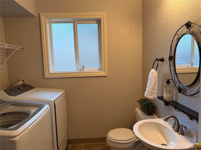 3546 longhorn, Bremerton, WA 98312