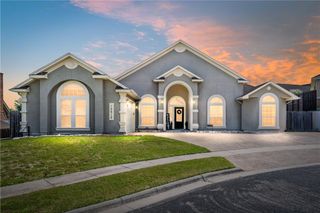 14910 Cibolo Cr, Corpus Christi, TX 78410