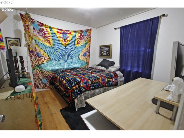 8428 Se 17TH Ave, Portland, OR 97202