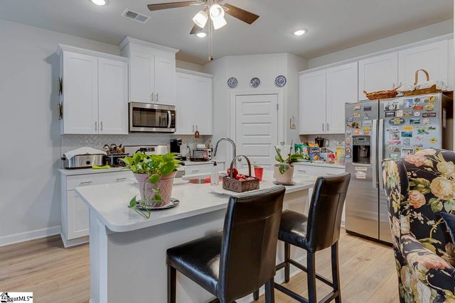 173 Vickery Road, Woodruff, SC 29388