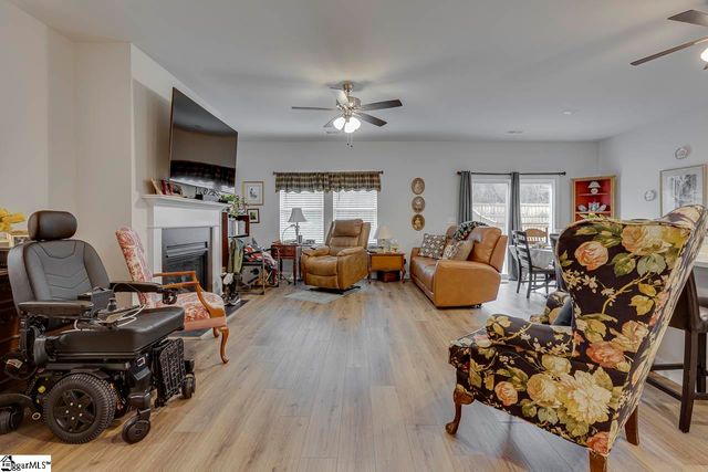 173 Vickery Road, Woodruff, SC 29388