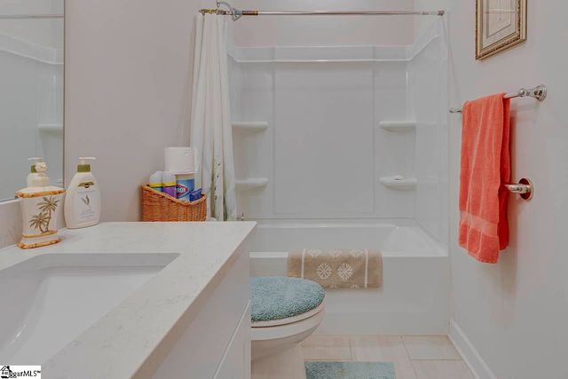 173 Vickery Road, Woodruff, SC 29388