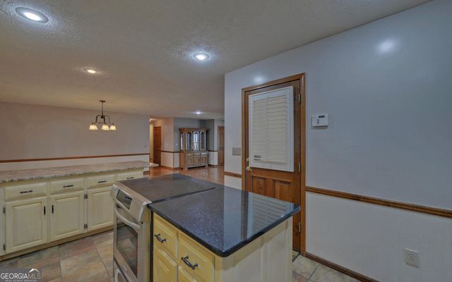 197 Woodland Way, Dewy Rose, GA 30634