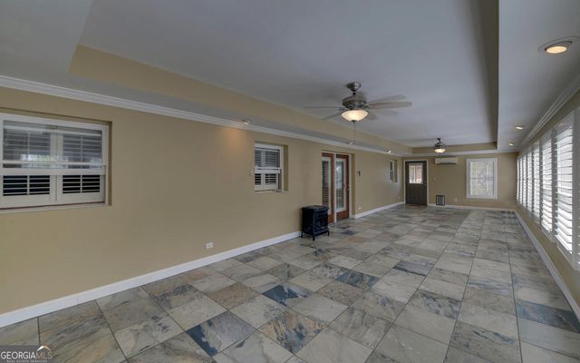 197 Woodland Way, Dewy Rose, GA 30634