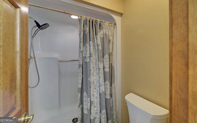 197 Woodland Way, Dewy Rose, GA 30634