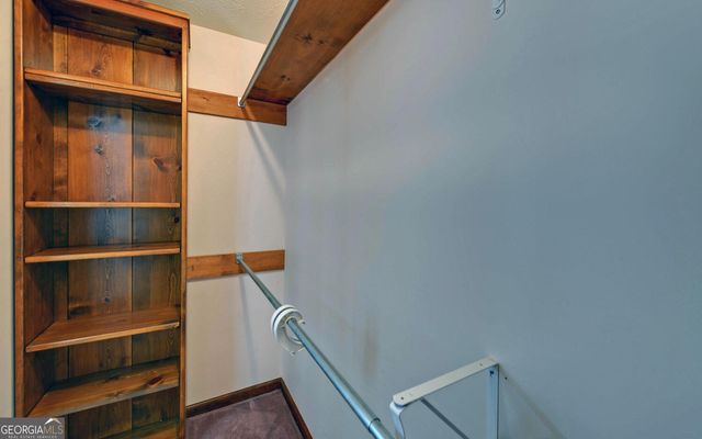 197 Woodland Way, Dewy Rose, GA 30634