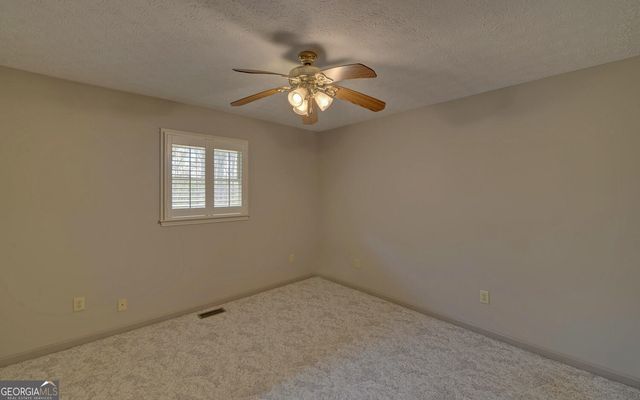 197 Woodland Way, Dewy Rose, GA 30634