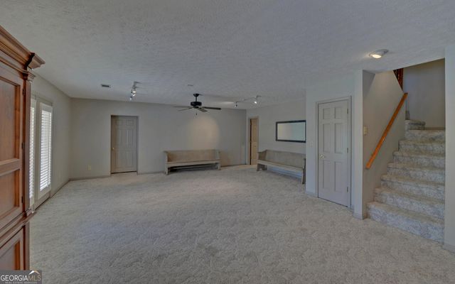 197 Woodland Way, Dewy Rose, GA 30634