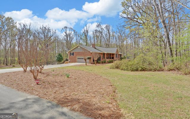 197 Woodland Way, Dewy Rose, GA 30634