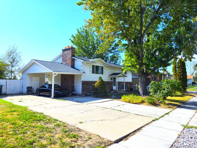 6051 S 2900 W, Roy, UT 84067