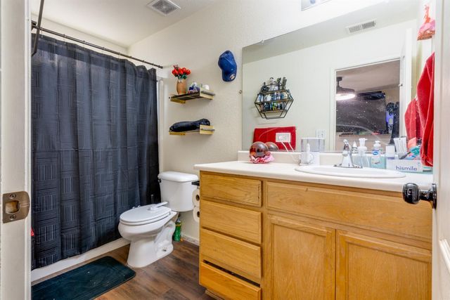 2083 W Antley St, Merced, CA 95348