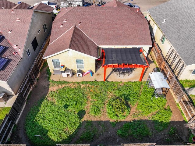 2083 W Antley St, Merced, CA 95348