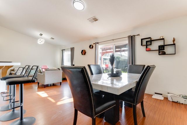 2083 W Antley St, Merced, CA 95348