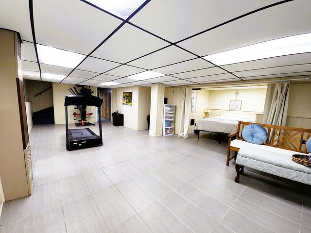 7818 W Elmgrove Drive, Elmwood Park, IL 60707