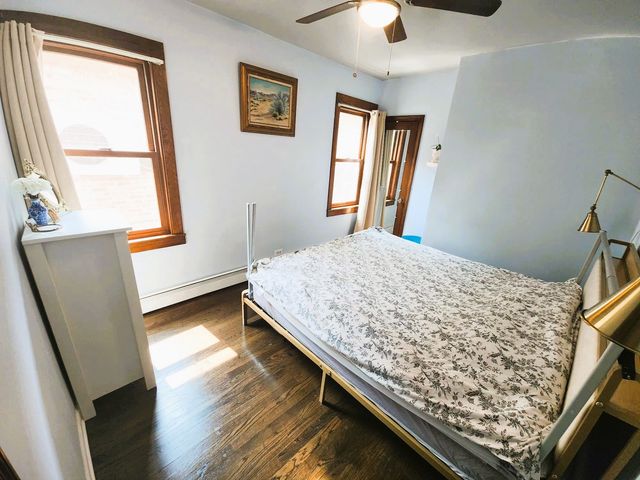 7818 W Elmgrove Drive, Elmwood Park, IL 60707