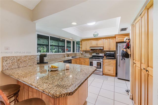 11541 SW 100th Street, Miami, FL 33176